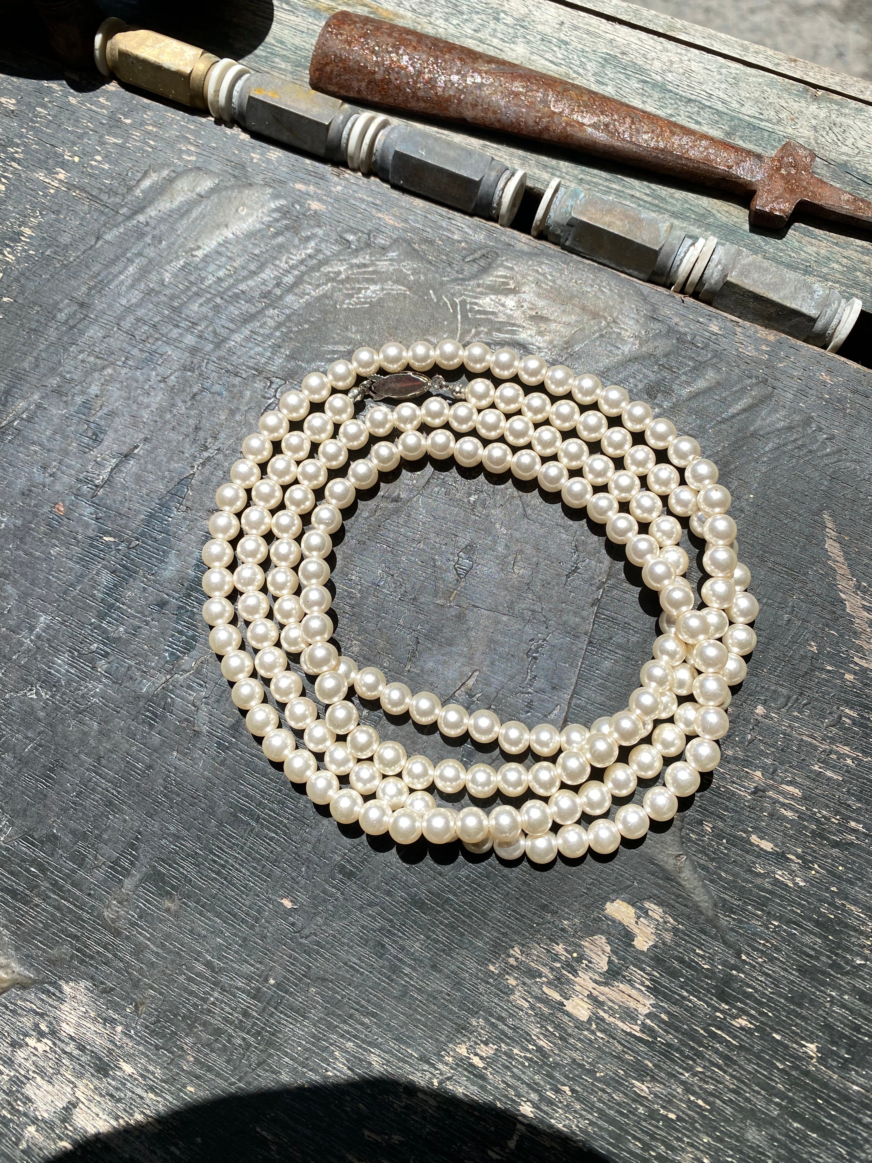 Vintage Glass Pearl Necklace